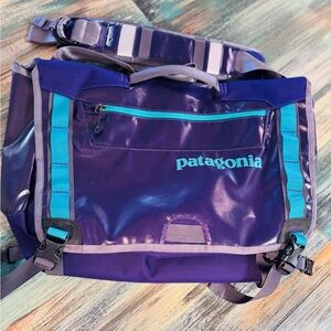 Patagonia Black Hole Messenger Bag - 22L